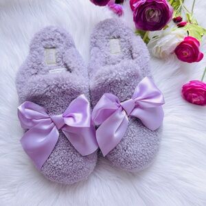 UGG Addison Bow Slippers
